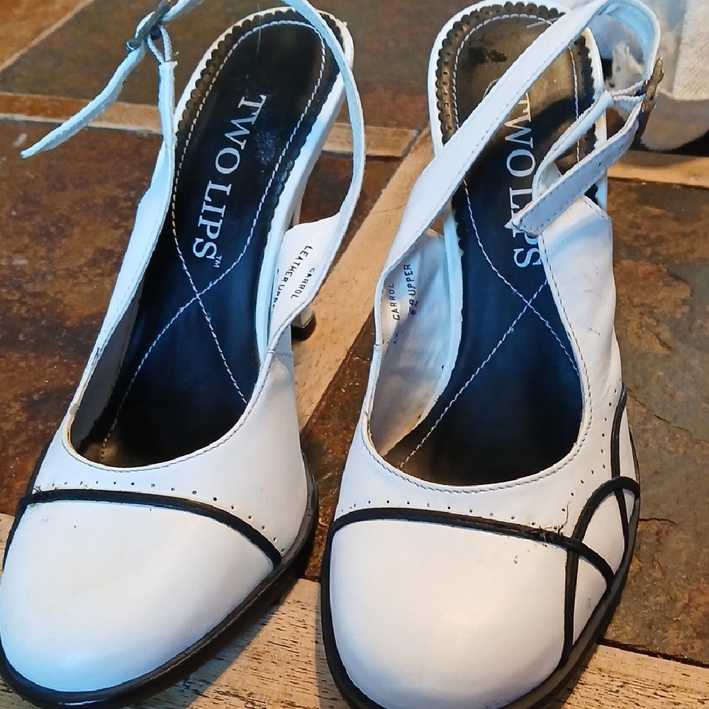 Two Lips Women's White Heels